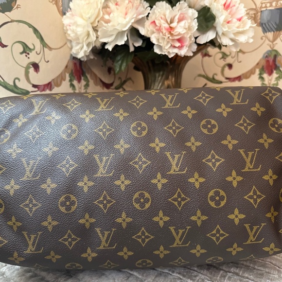 Louis Vuitton Speedy 35 - Authentic - Picture 6 of 16